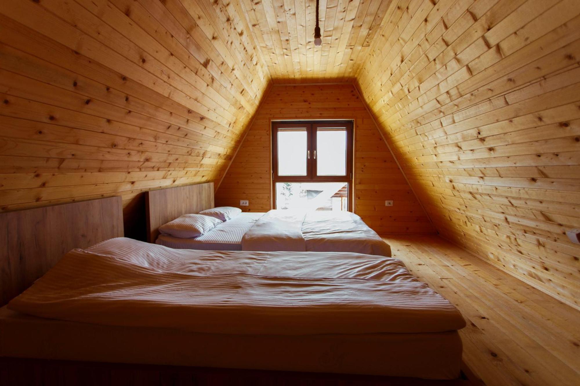 Villa Route Rugove Peje Habitación foto
