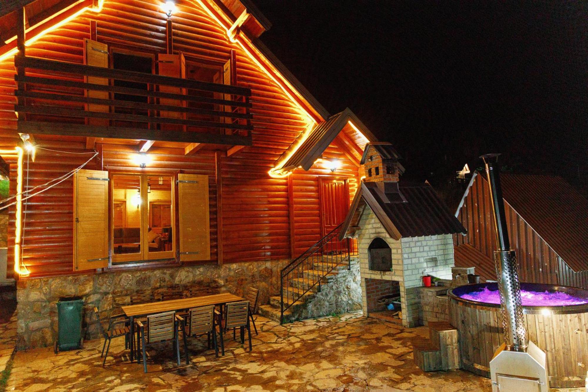Villa Route Rugove Peje Exterior foto